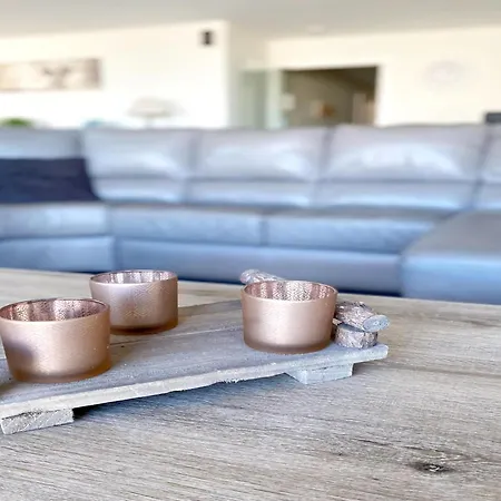 In With Stunning Sea Views Apartamento