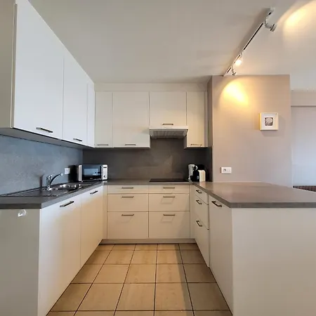 In With Stunning Sea Views Apartamento *