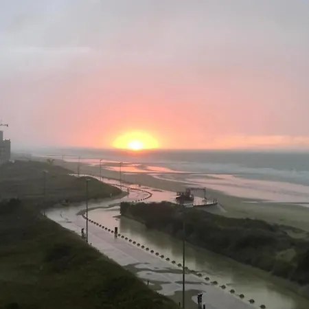 In With Stunning Sea Views * Middelkerke